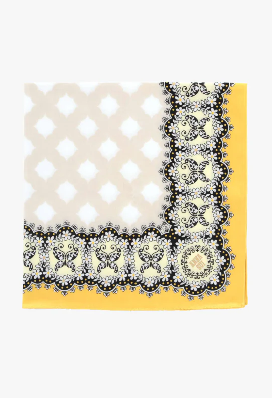 Butterfly Boarder Handkerchief - Image 4