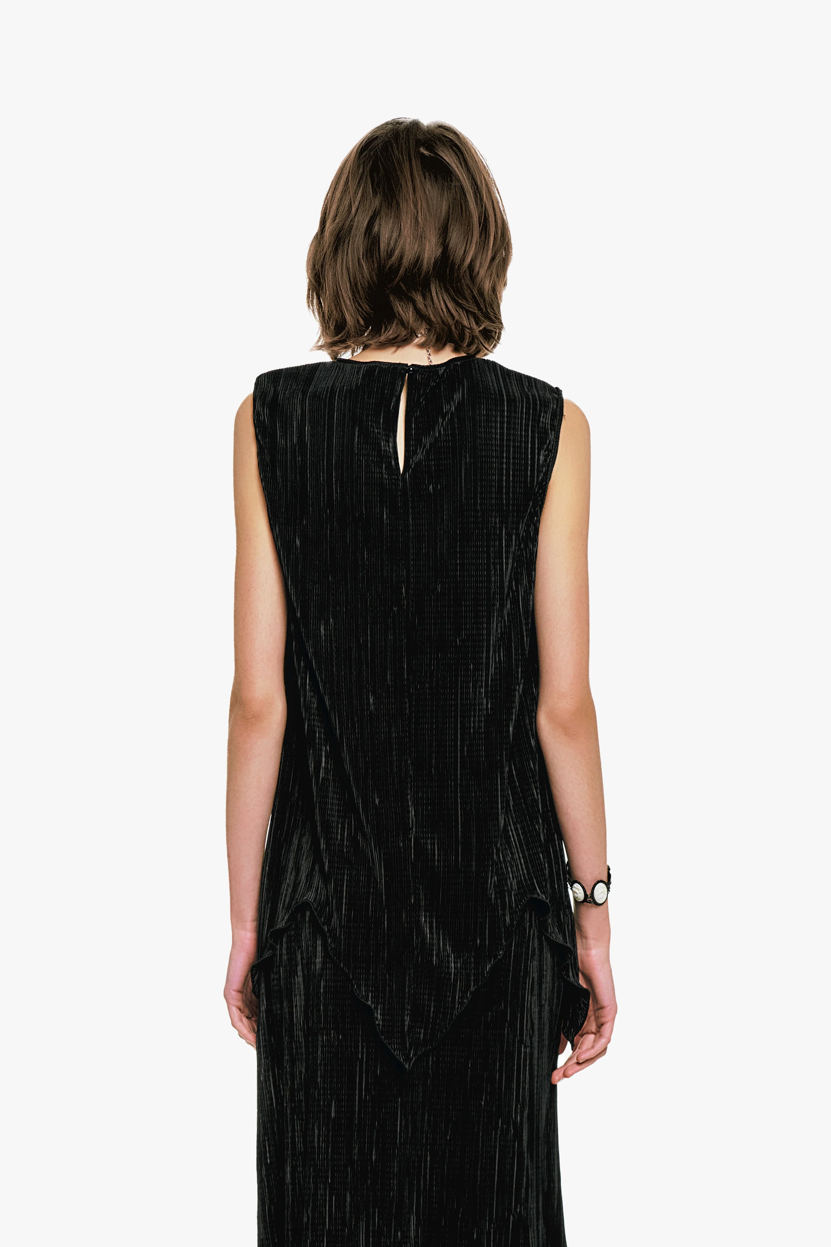 Plissé Sleeveless Top - Image 5