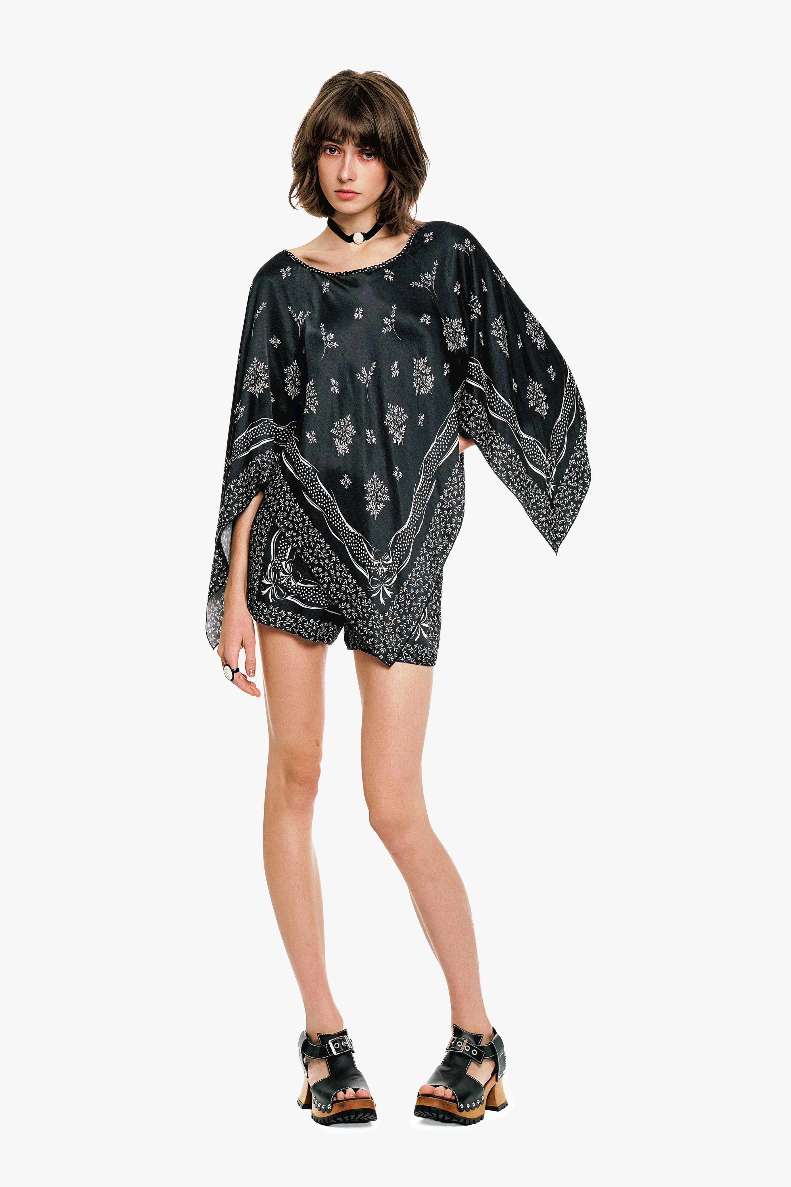 Ribbon Handkerchief Satin Print Poncho - Image 5