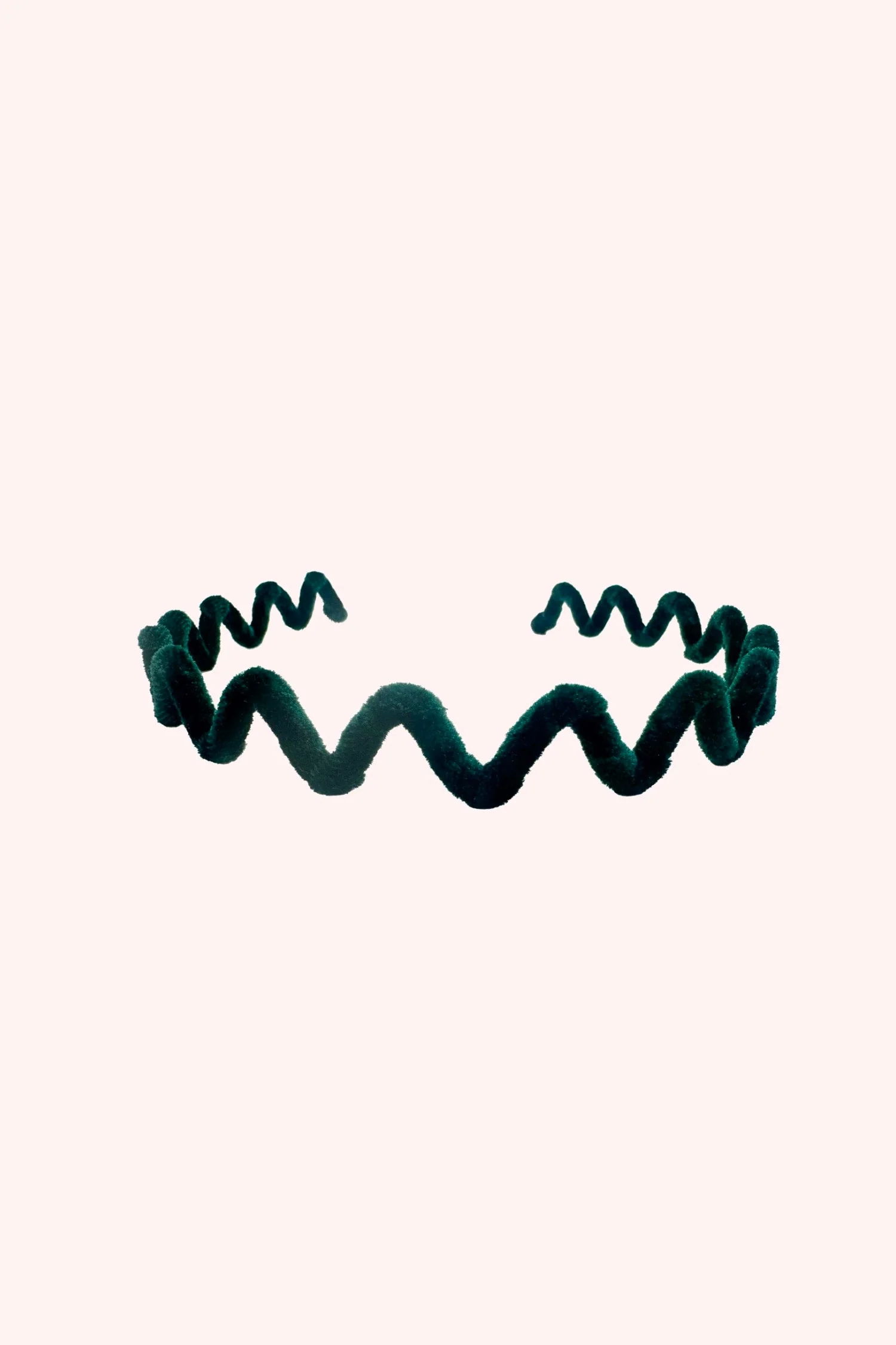 Wavy Velvet Headband Emerald - Image 2